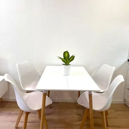 Apartment New! Modern Dusseldorf