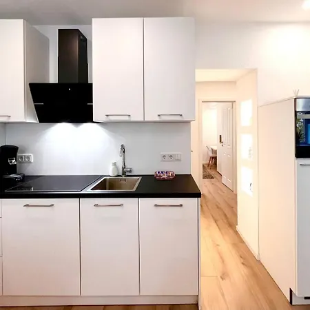 Apartment New! Modern