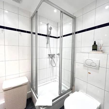 New! Modern Дюссельдорф